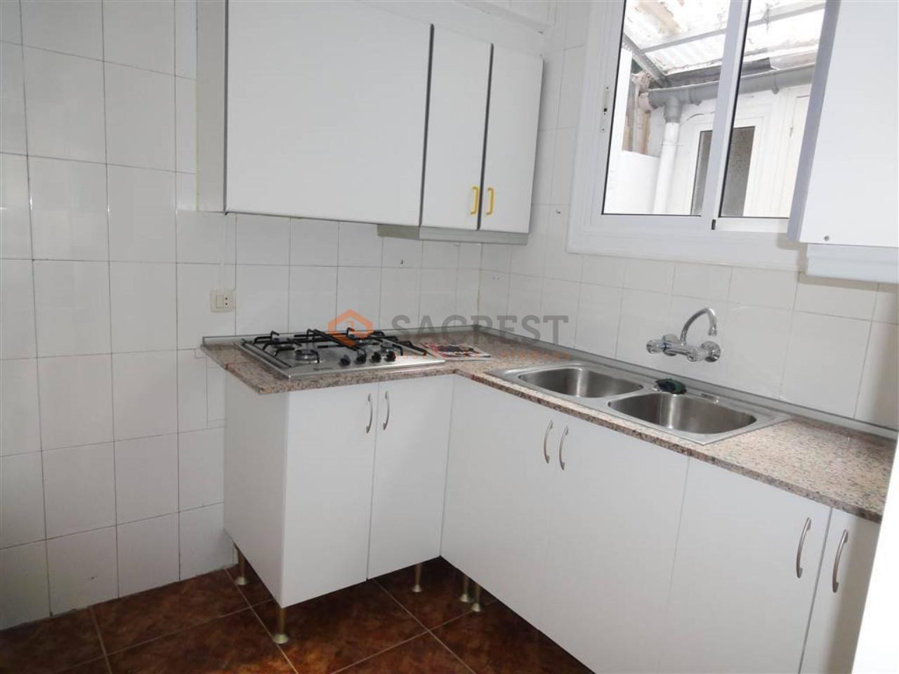 For sale of flat in Mollet del Vallès