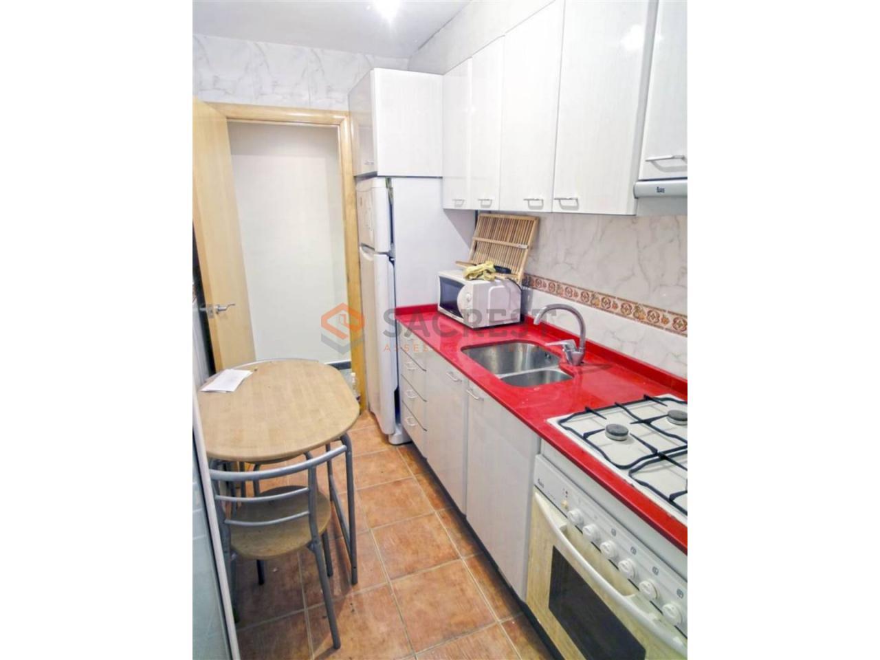 For sale of flat in Mollet del Vallès