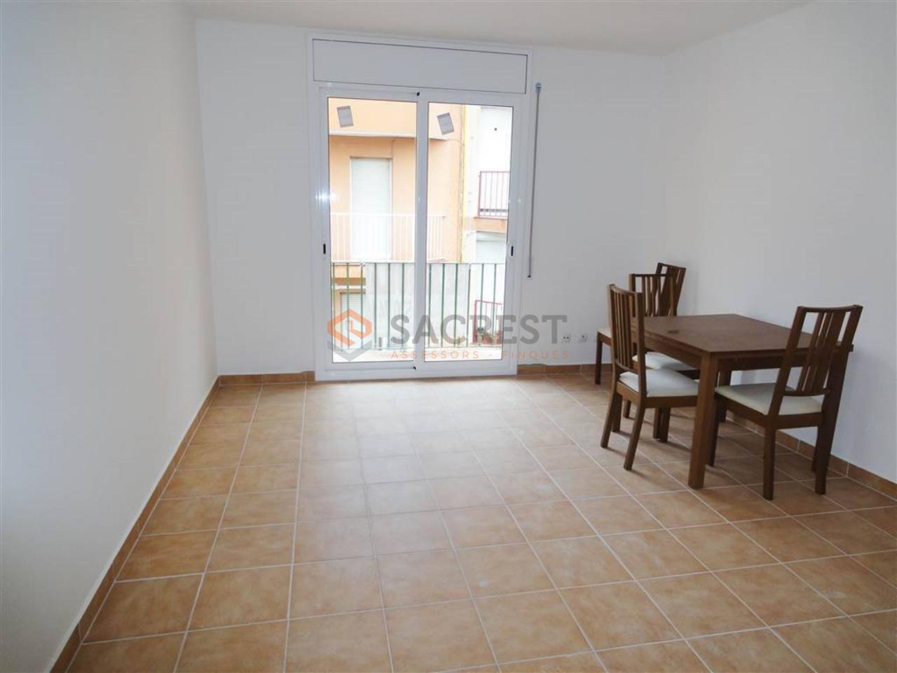 For sale of flat in Mollet del Vallès