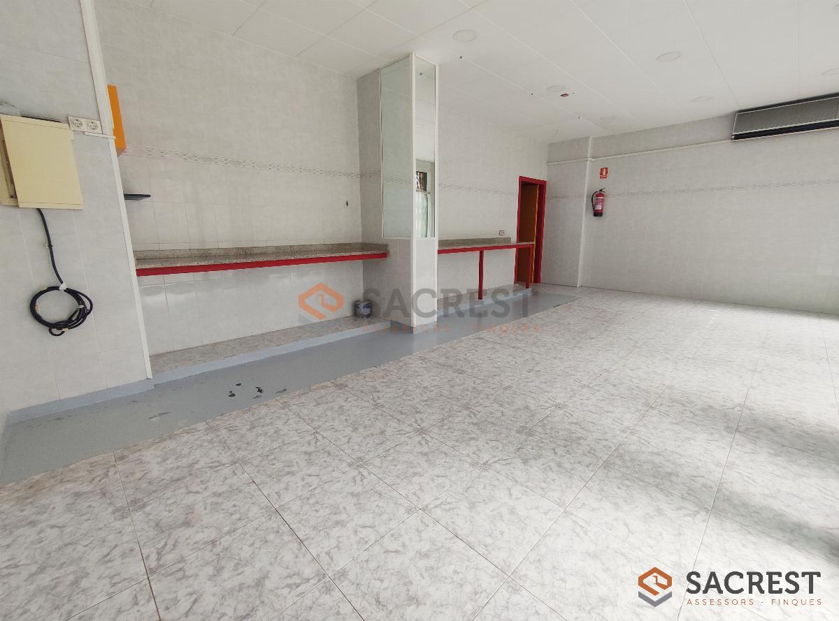 For rent of commercial in Mollet del Vallès