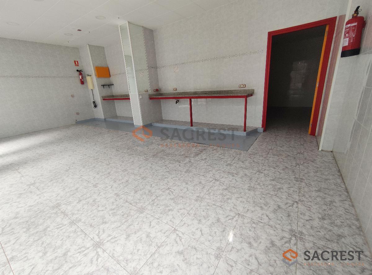 For rent of commercial in Mollet del Vallès