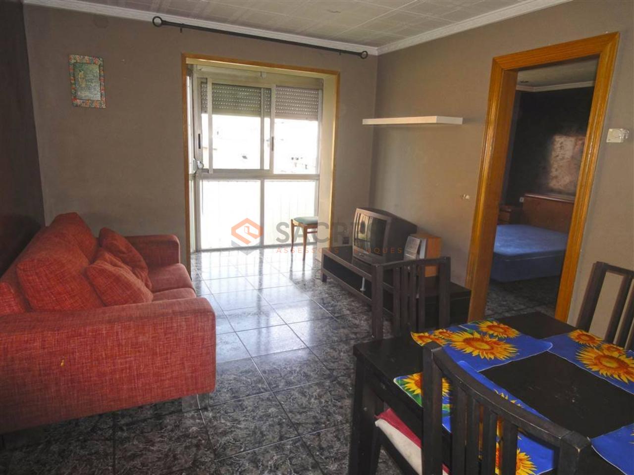 For sale of flat in Mollet del Vallès