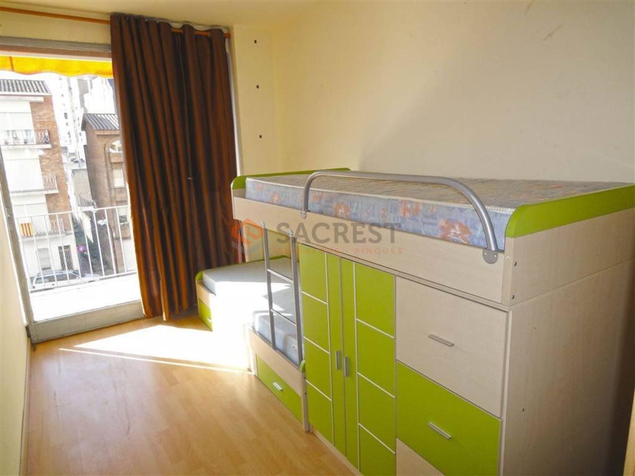 For sale of flat in Granollers