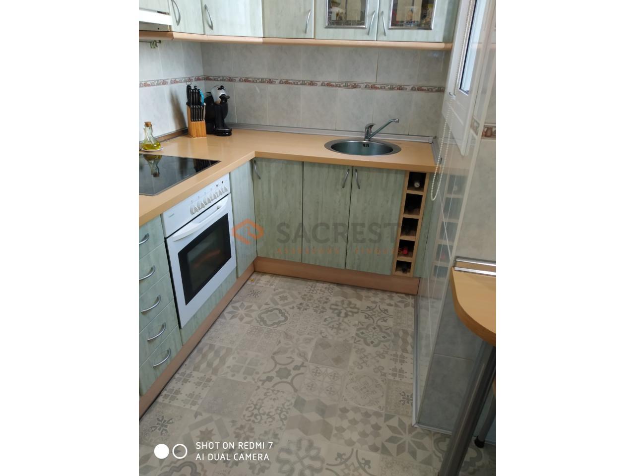 For sale of flat in Mollet del Vallès