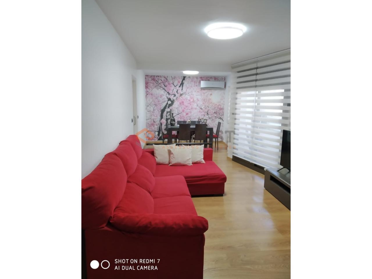 For sale of flat in Mollet del Vallès