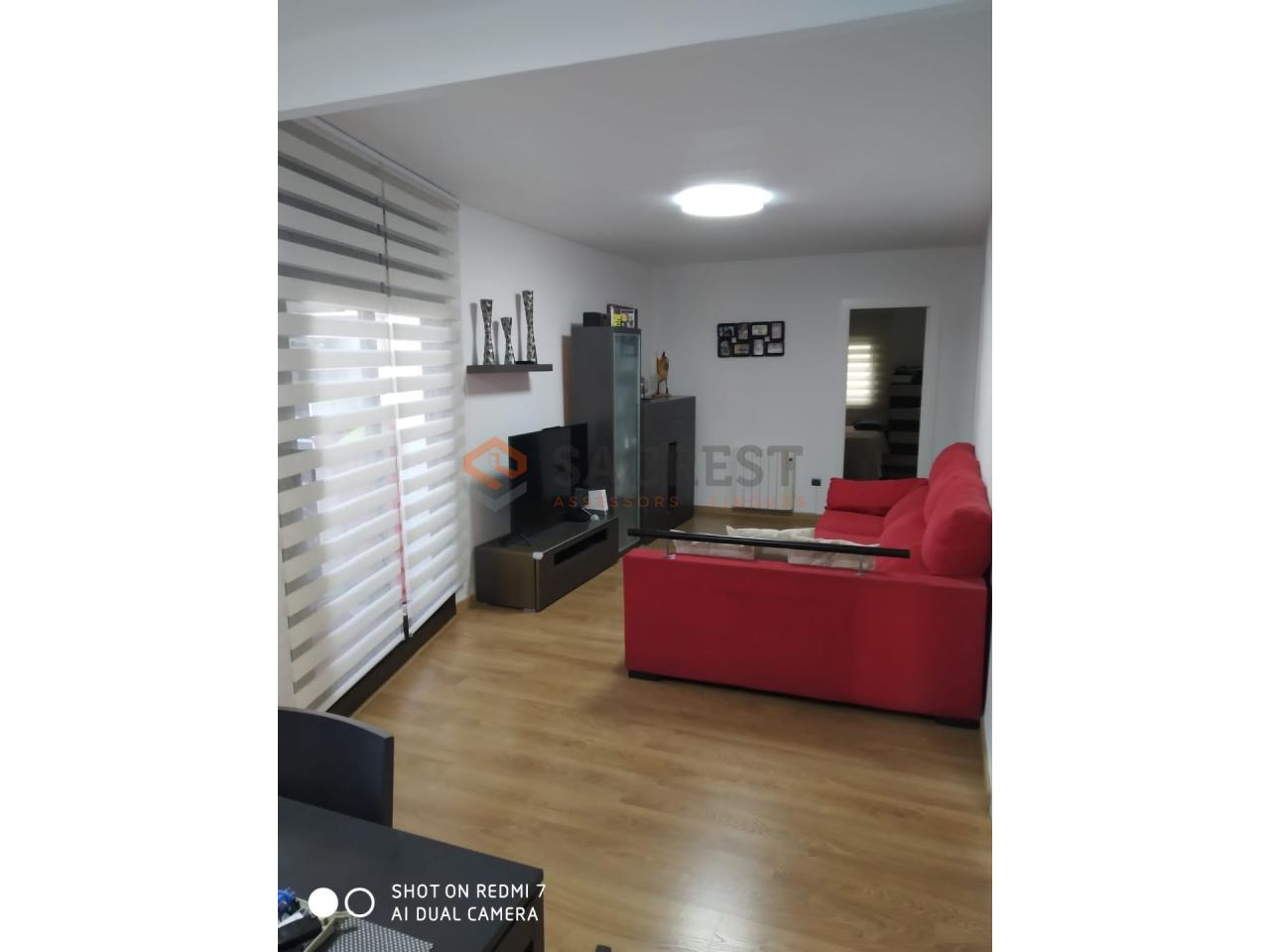 For sale of flat in Mollet del Vallès