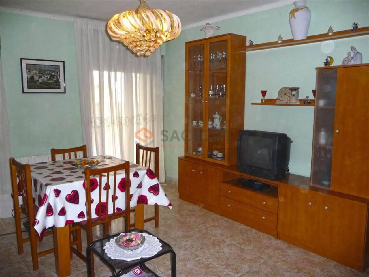 For sale of flat in Mollet del Vallès