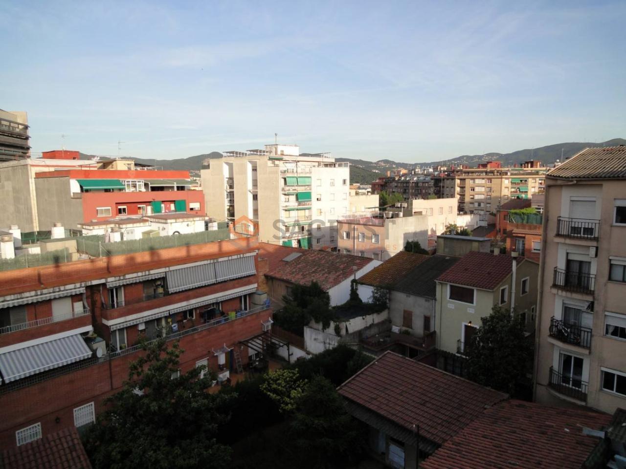 For sale of flat in Mollet del Vallès