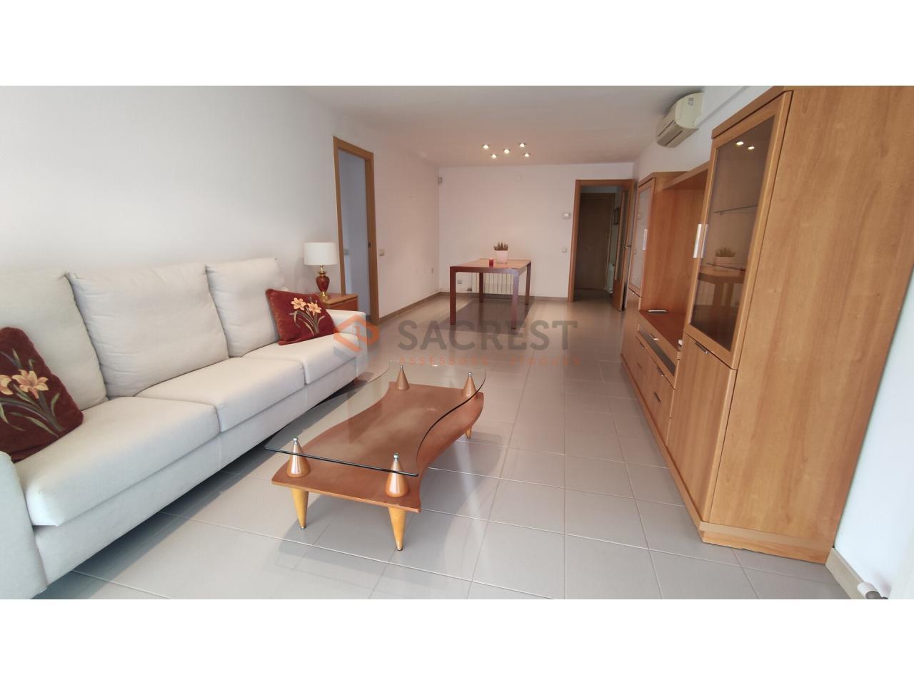 For sale of flat in Mollet del Vallès