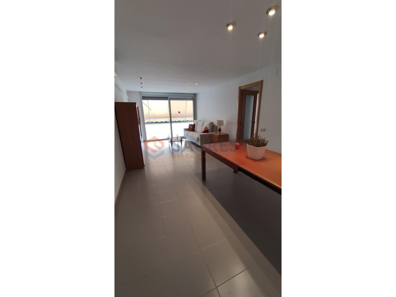 For sale of flat in Mollet del Vallès