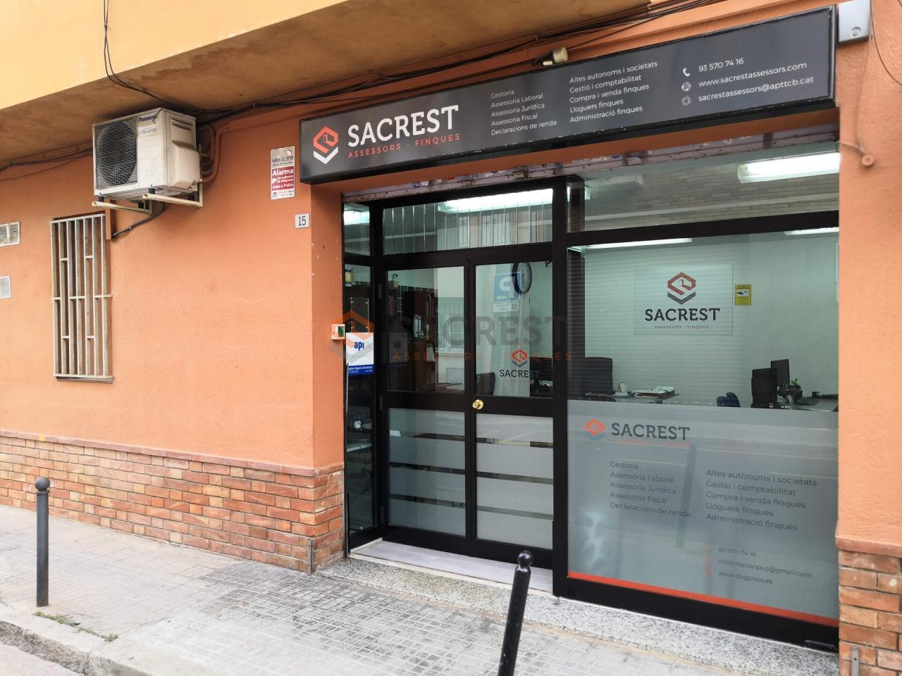 Venta de local comercial en Mollet del Vallès