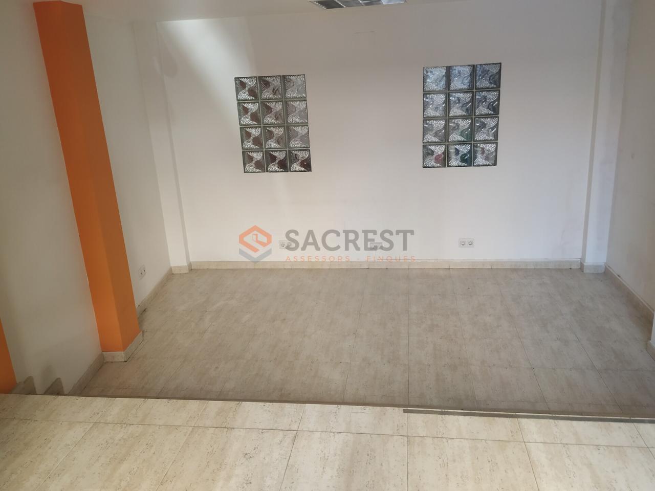 For sale of commercial in Mollet del Vallès