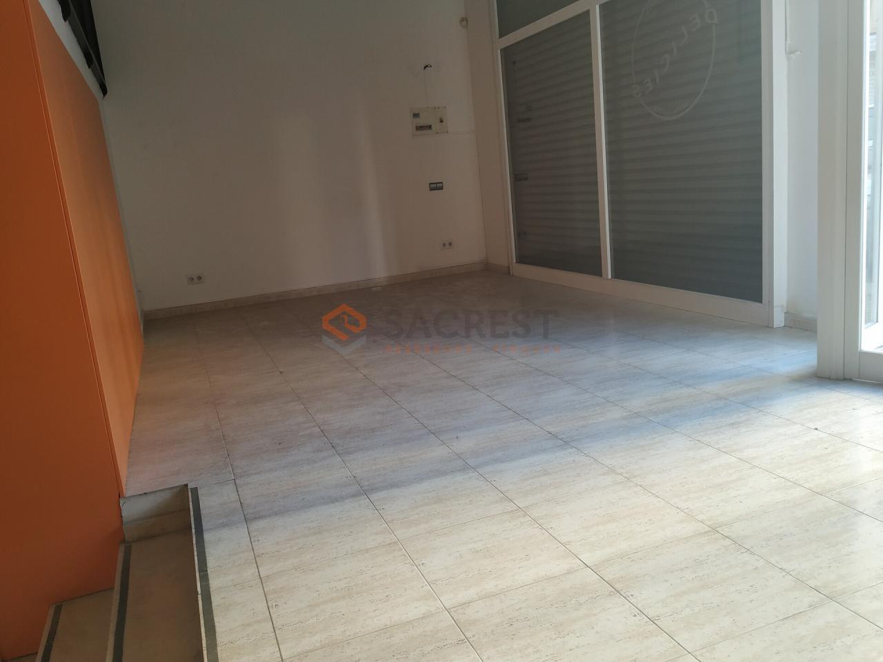 For sale of commercial in Mollet del Vallès