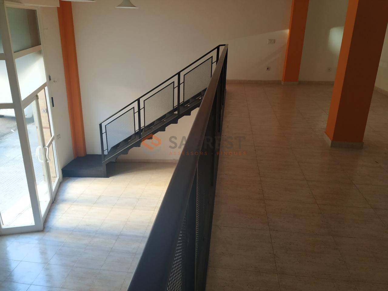 For sale of commercial in Mollet del Vallès