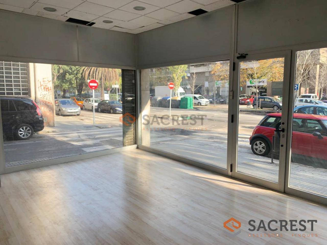 For rent of commercial in Mollet del Vallès