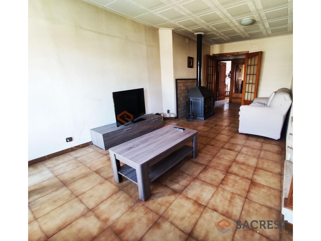 For sale of house in Mollet del Vallès