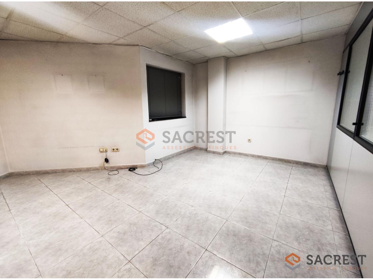 For rent of commercial in Mollet del Vallès