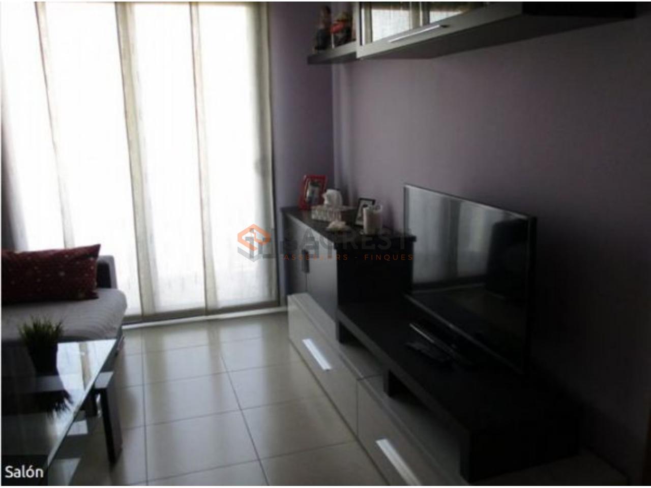 For sale of flat in Mollet del Vallès