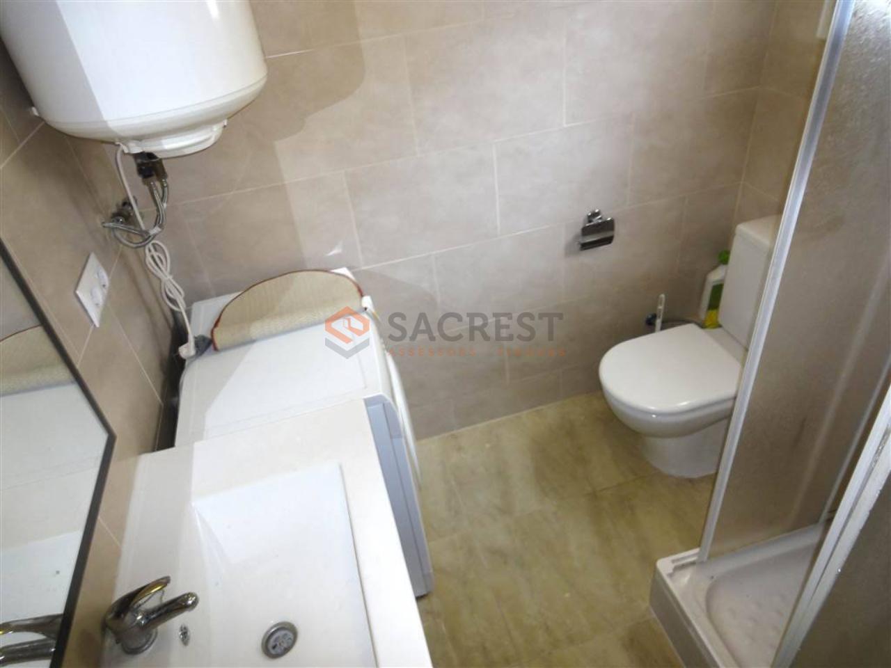 For sale of flat in Mollet del Vallès