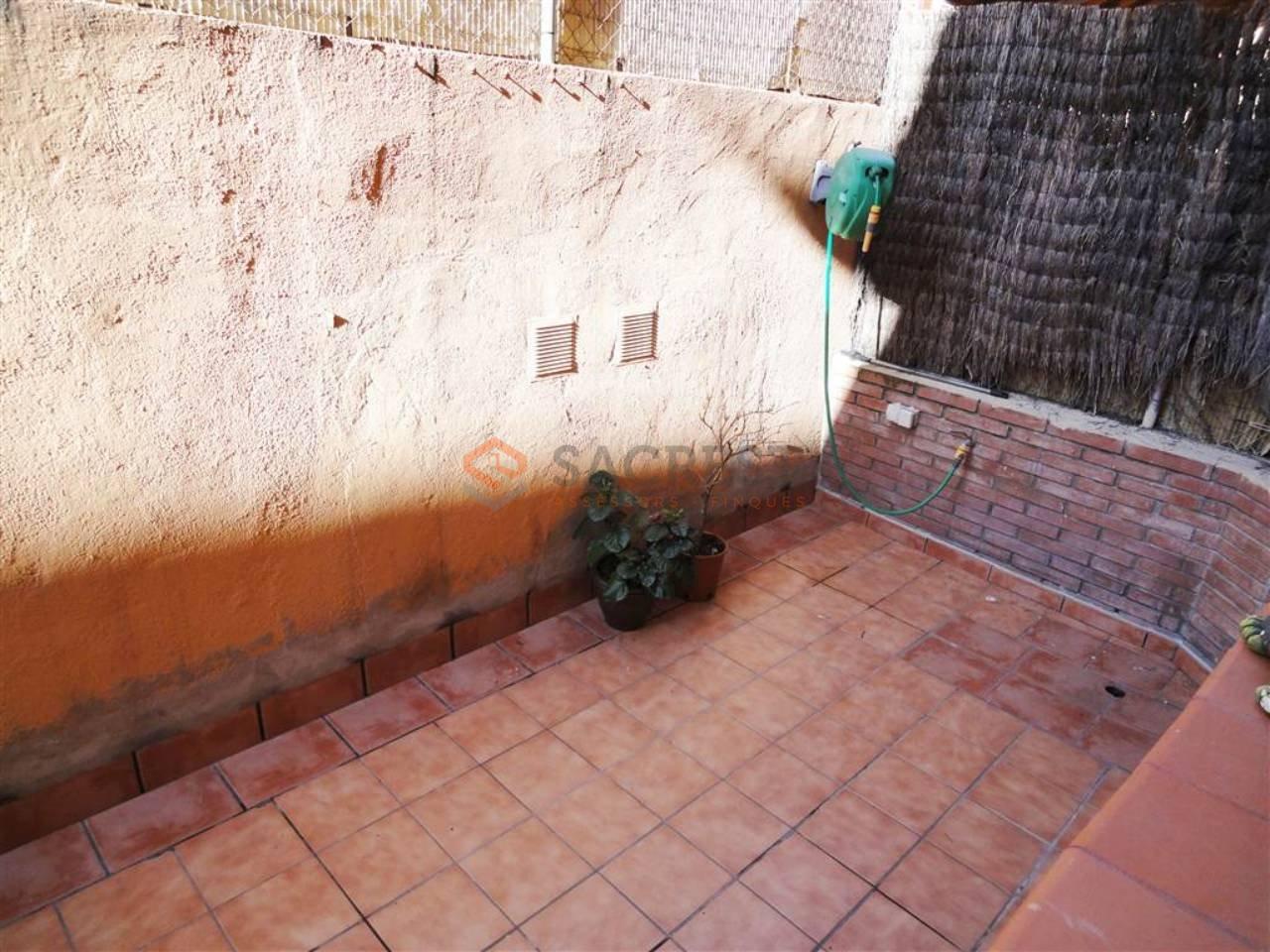 For sale of house in Parets del Vallès