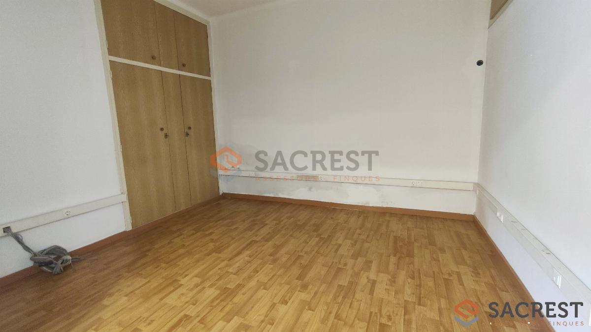 For rent of commercial in Mollet del Vallès