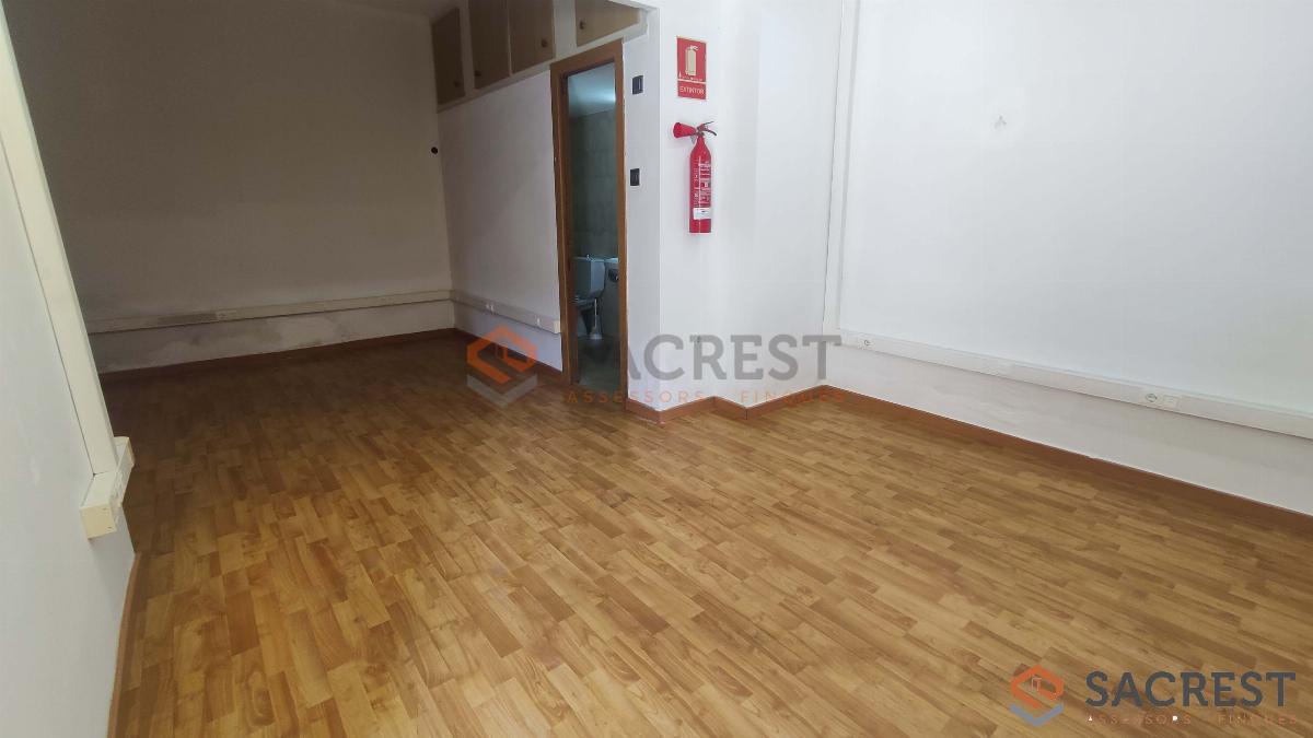 For rent of commercial in Mollet del Vallès