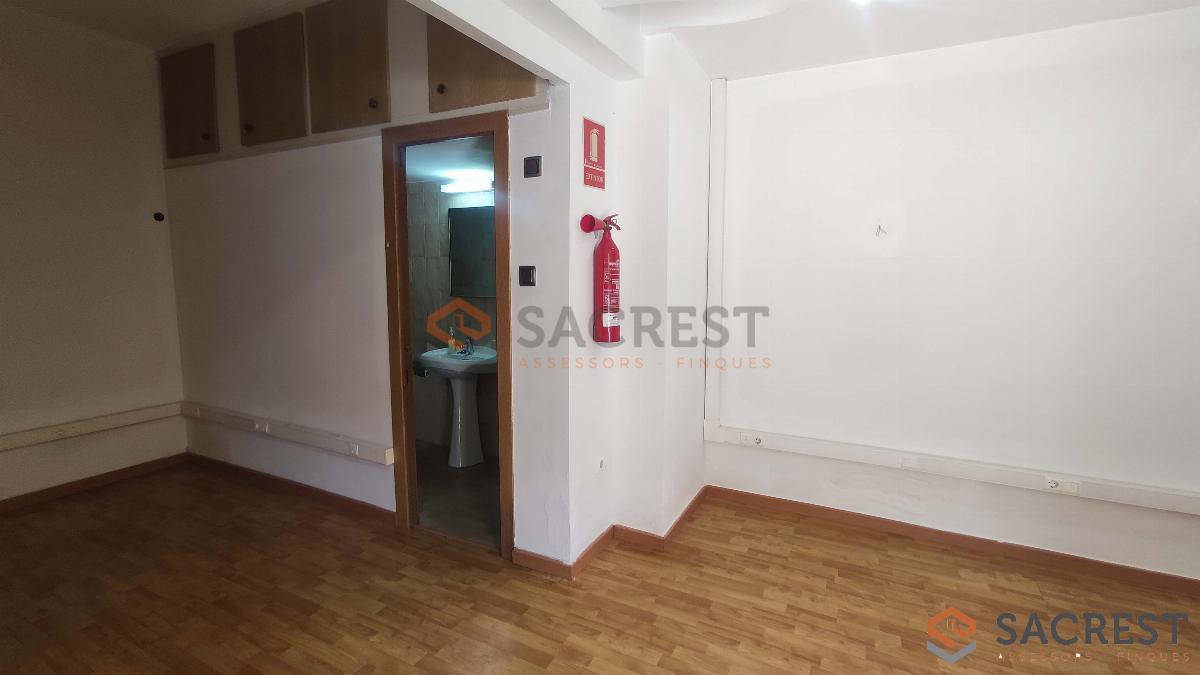 For rent of commercial in Mollet del Vallès