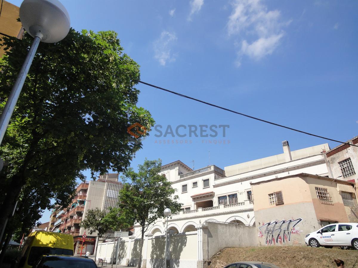 For sale of commercial in Mollet del Vallès