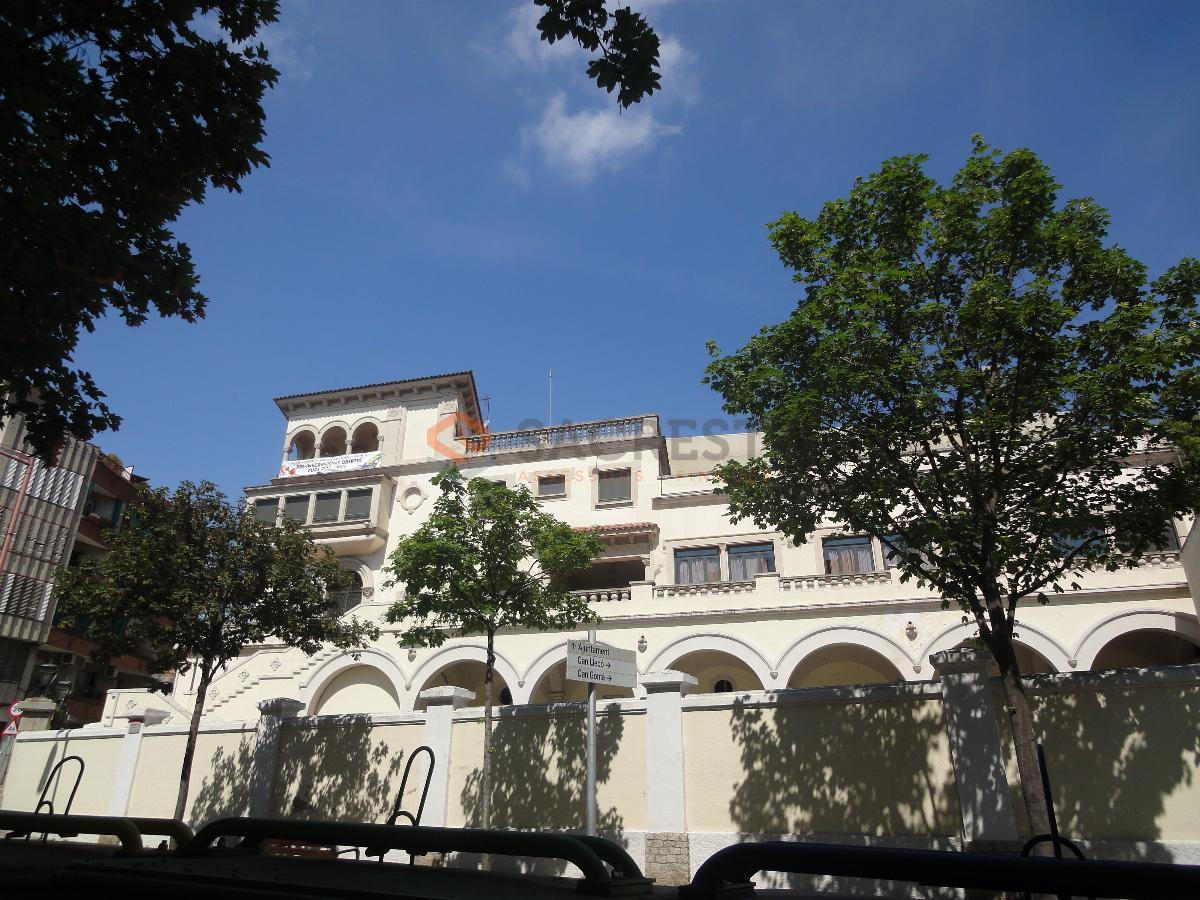 For sale of commercial in Mollet del Vallès