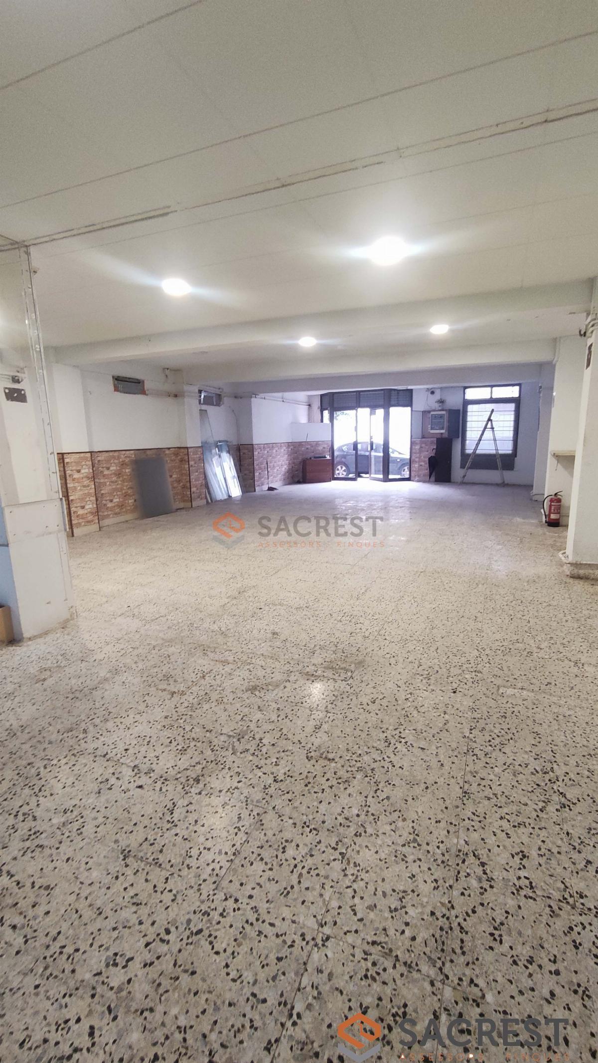 For sale of commercial in Mollet del Vallès