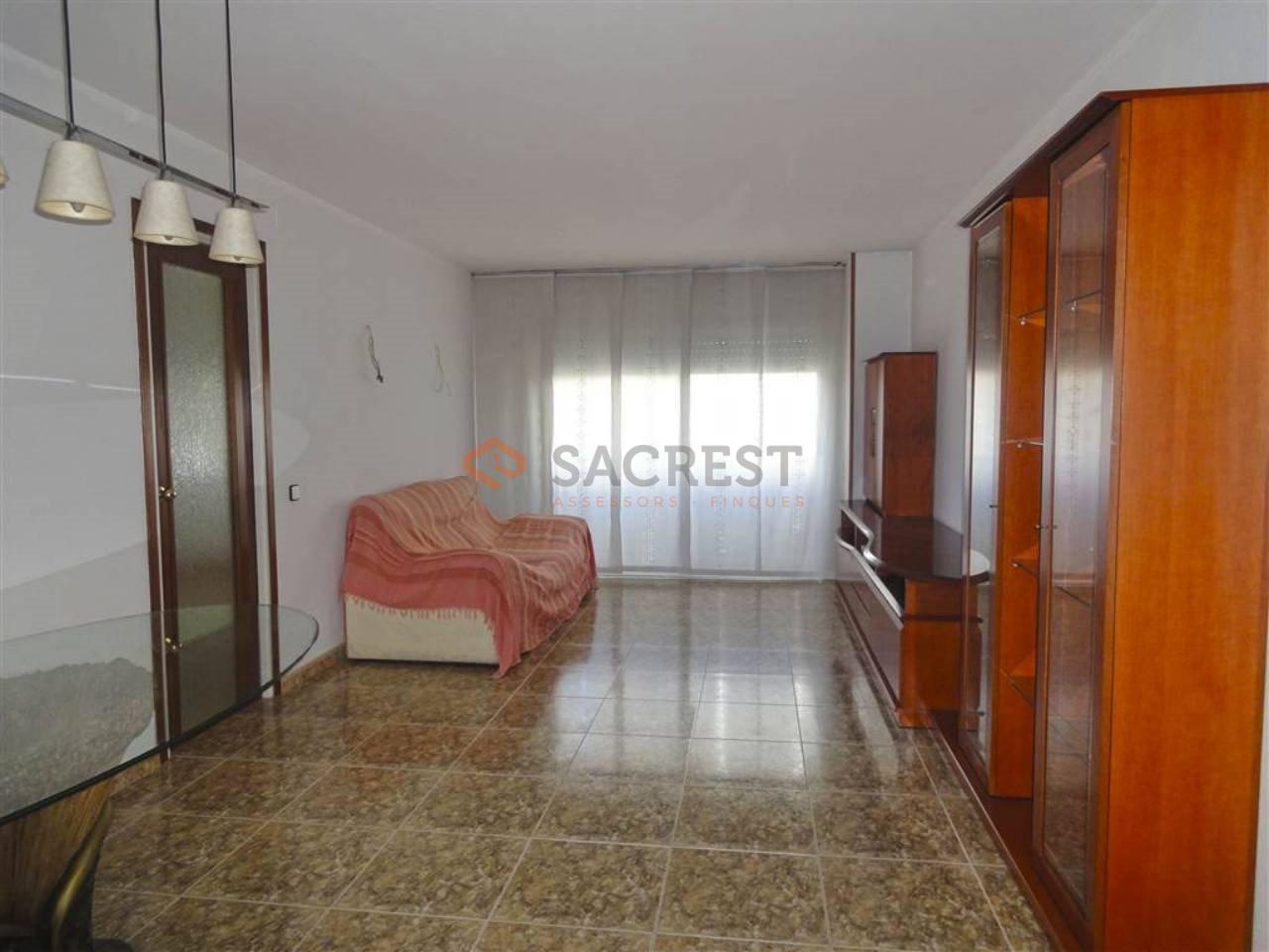 For sale of flat in Mollet del Vallès