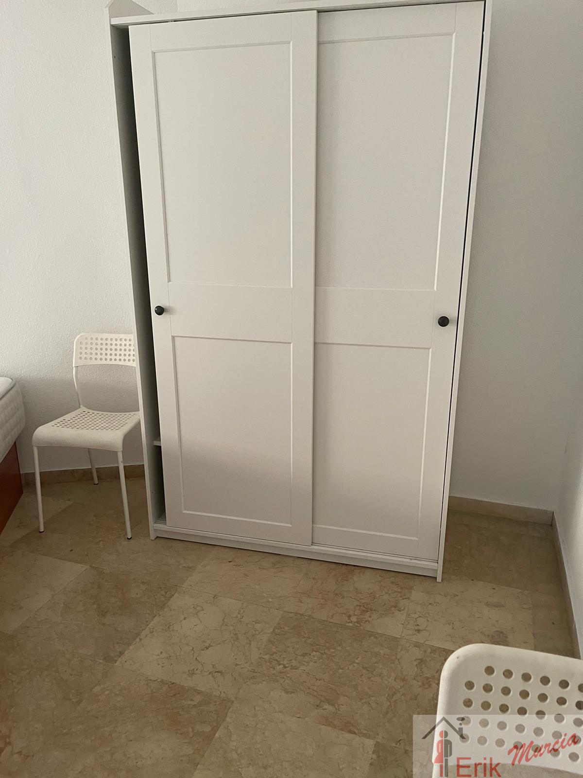 For rent of room in Murcia