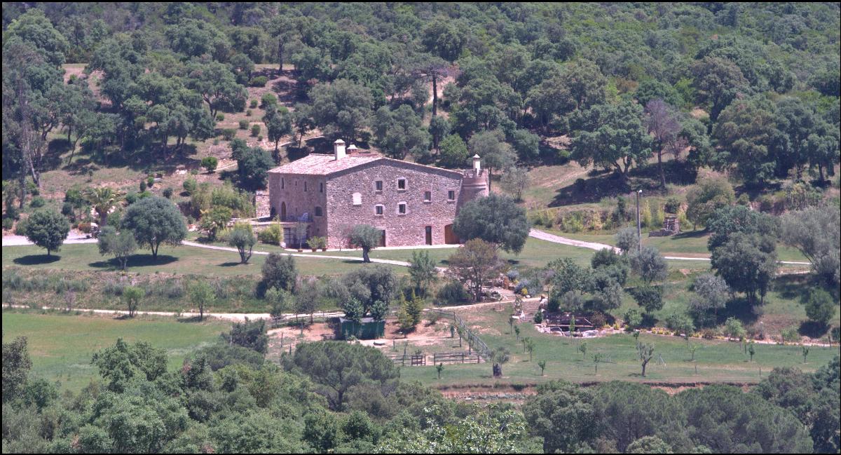 For sale of Farmhouse in Santa Cristina D´aro
