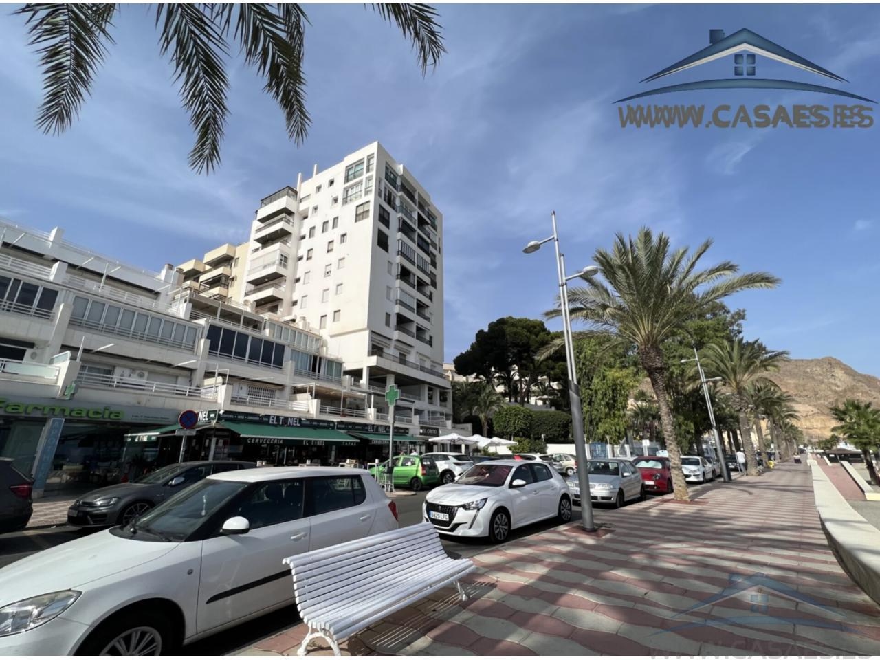 For rent of flat in Roquetas de Mar