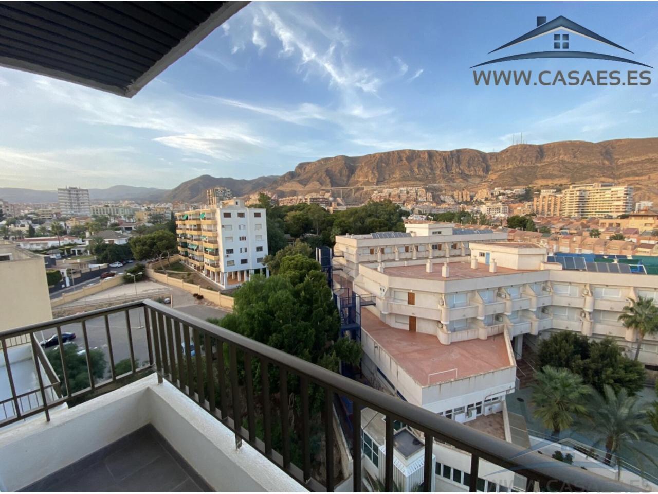 For rent of flat in Roquetas de Mar