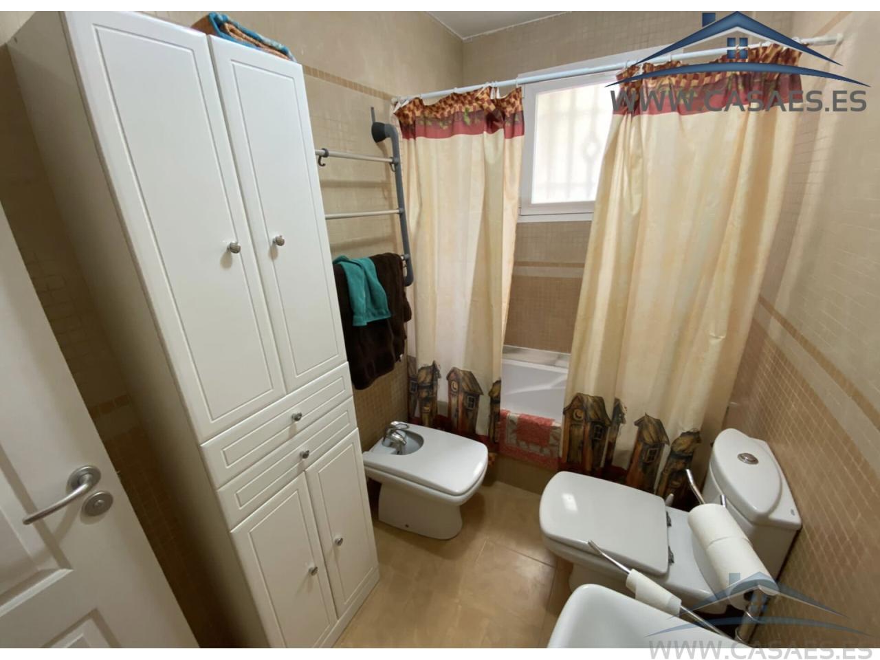 For rent of flat in Roquetas de Mar