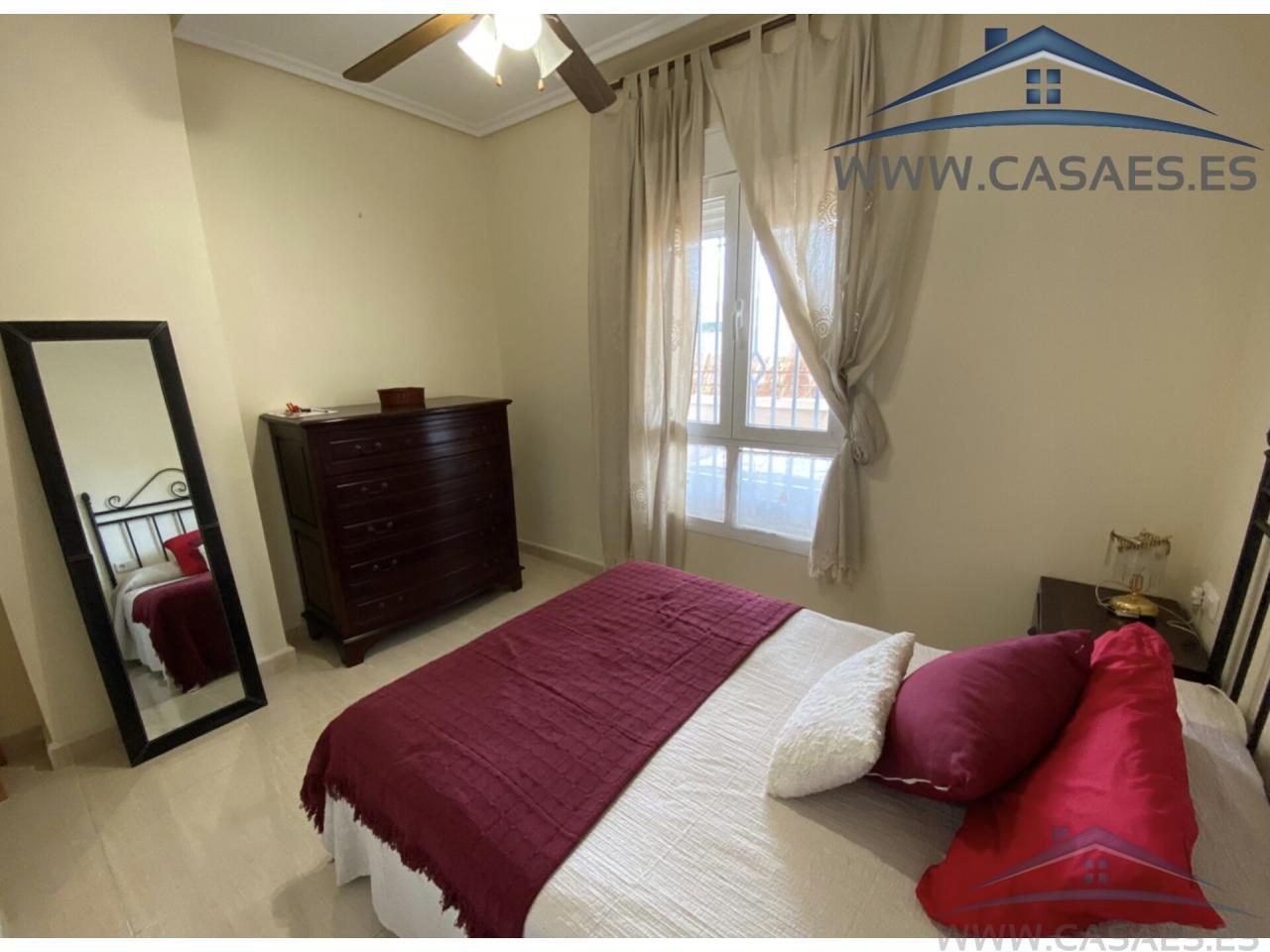 For rent of flat in Roquetas de Mar
