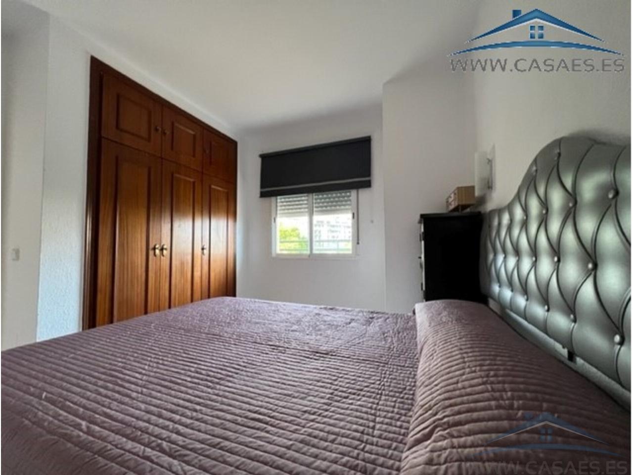 For rent of flat in Roquetas de Mar