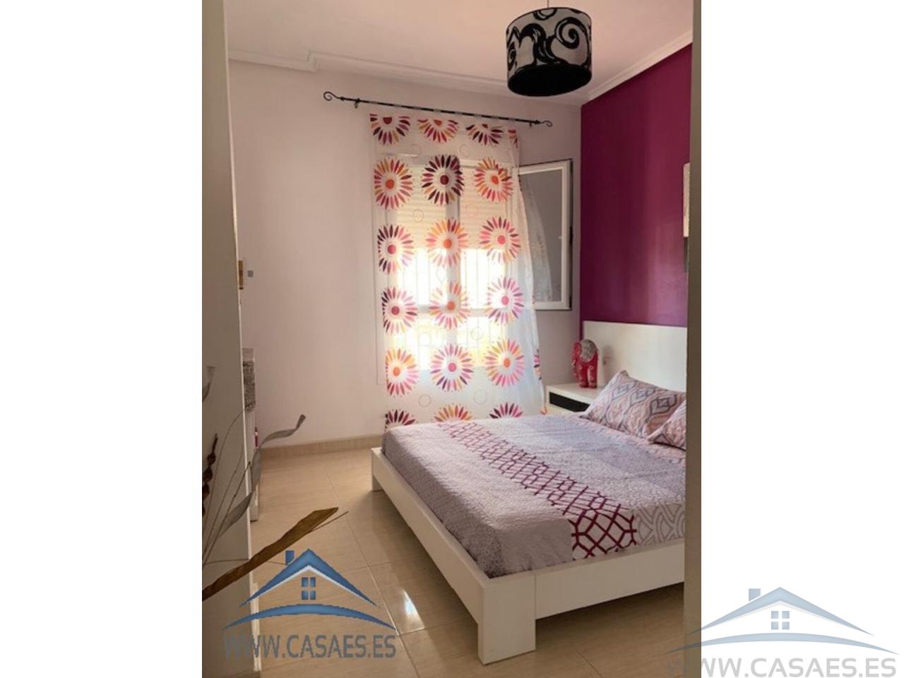 Alquiler de piso en Roquetas de Mar