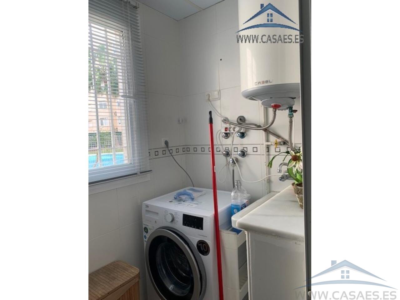 Alquiler de piso en Roquetas de Mar