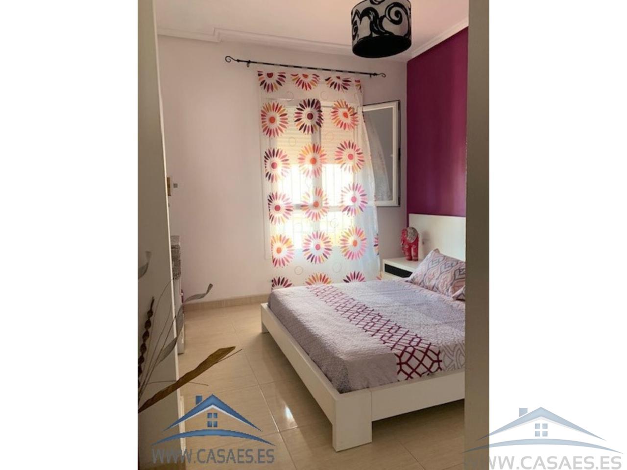 Alquiler de piso en Roquetas de Mar