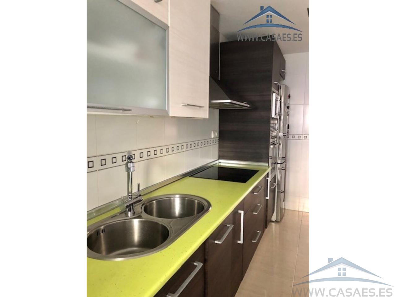 Alquiler de piso en Roquetas de Mar