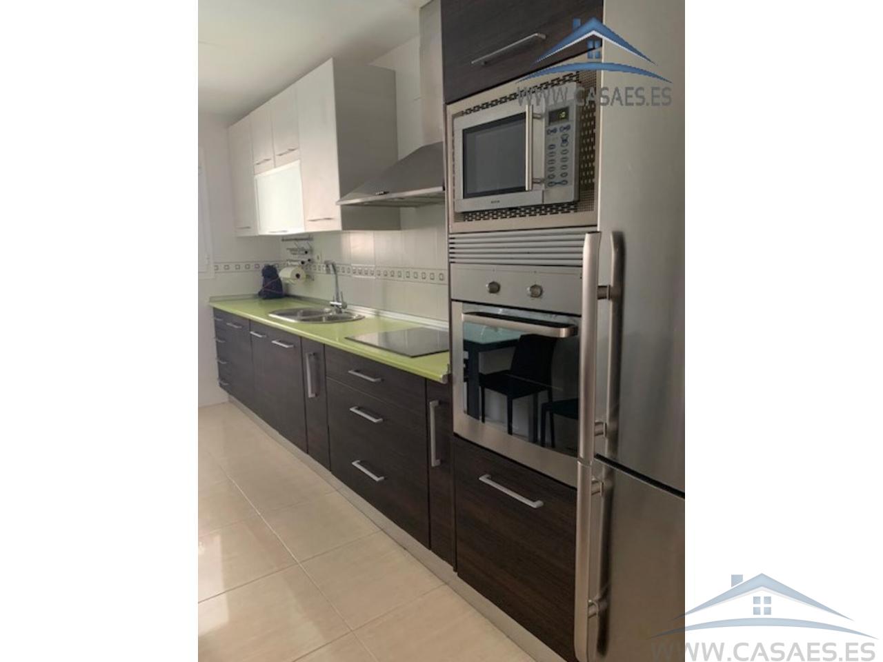 Alquiler de piso en Roquetas de Mar