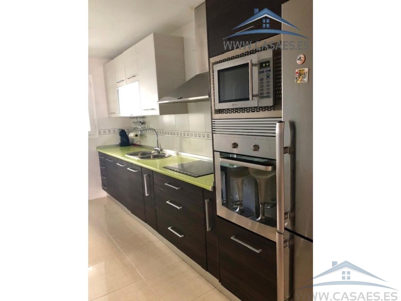 Alquiler de piso en Roquetas de Mar