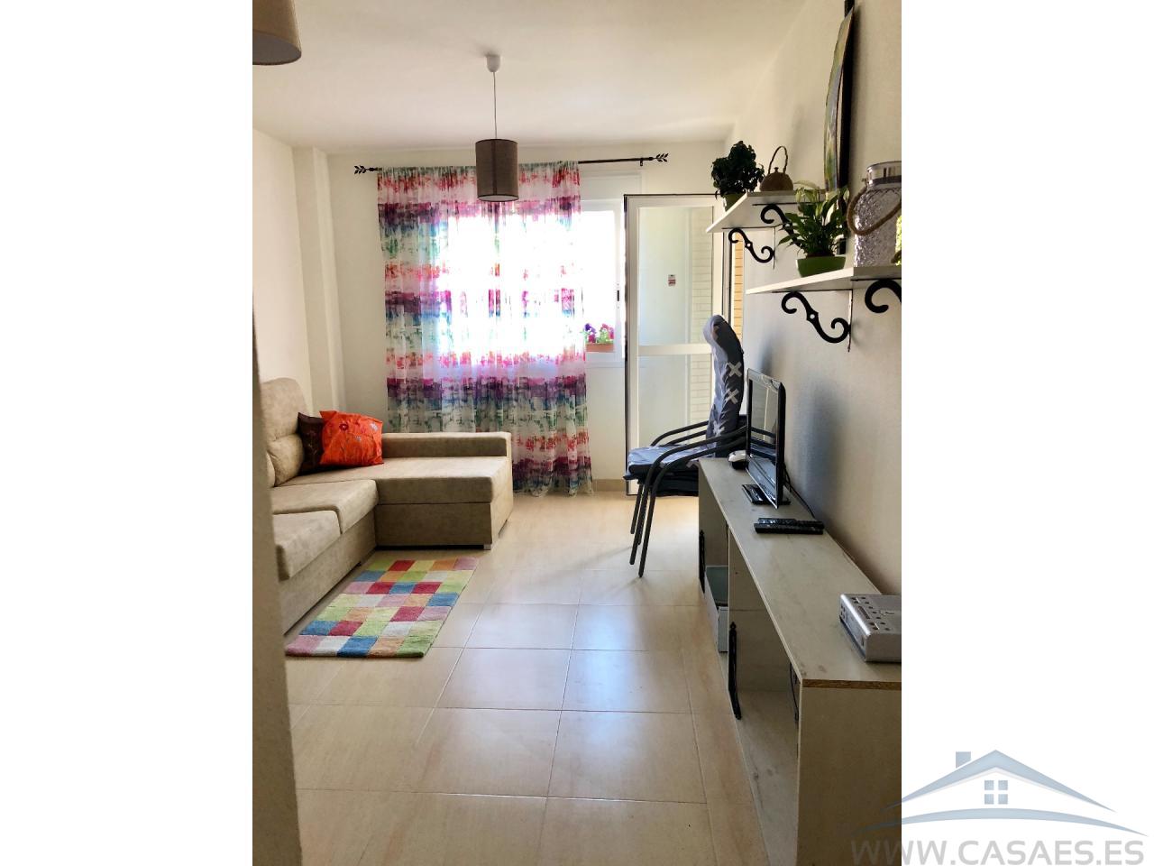 For rent of flat in Roquetas de Mar