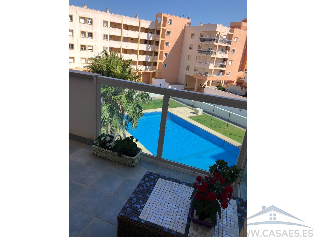 For rent of flat in Roquetas de Mar