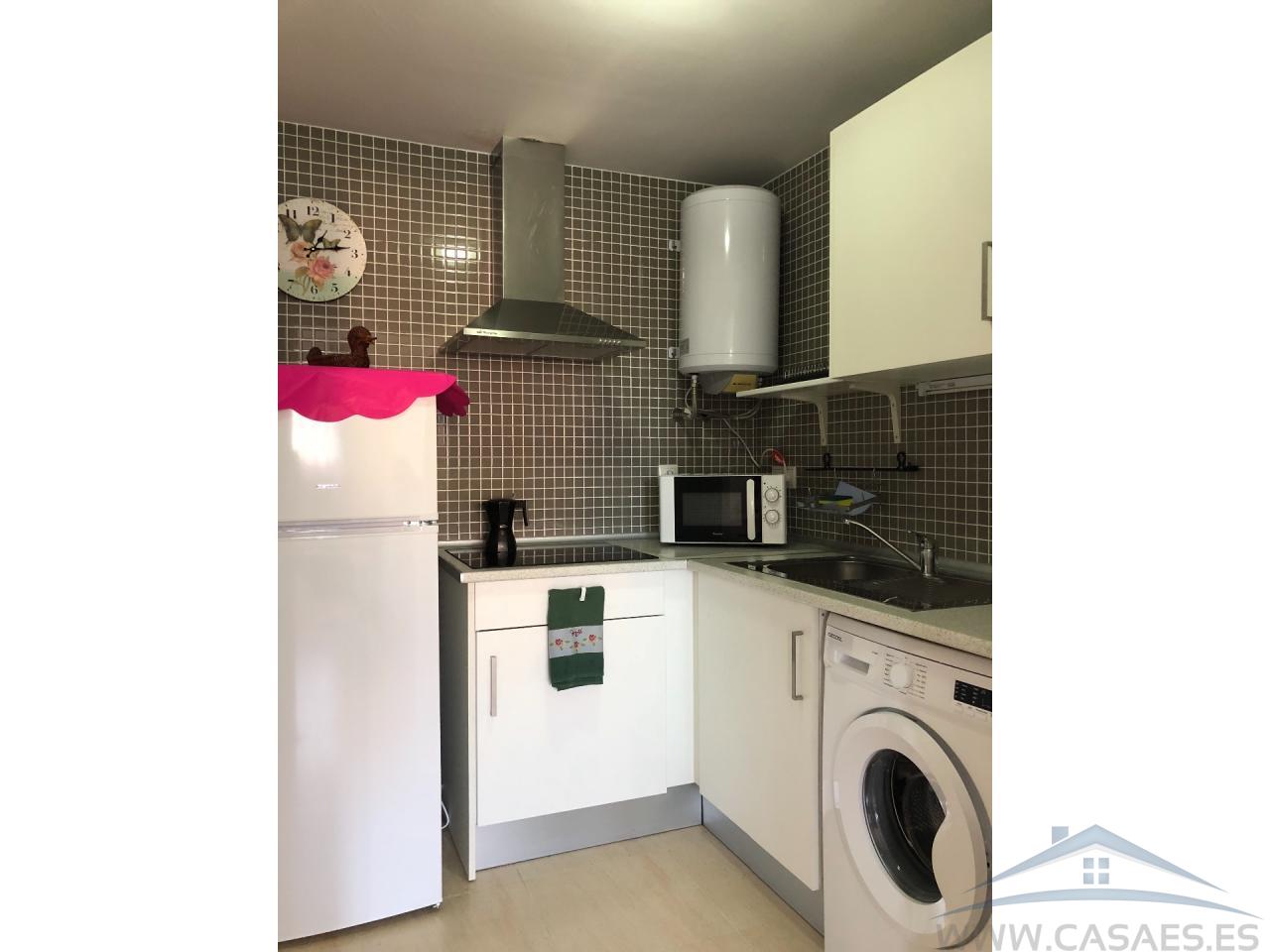 For rent of flat in Roquetas de Mar