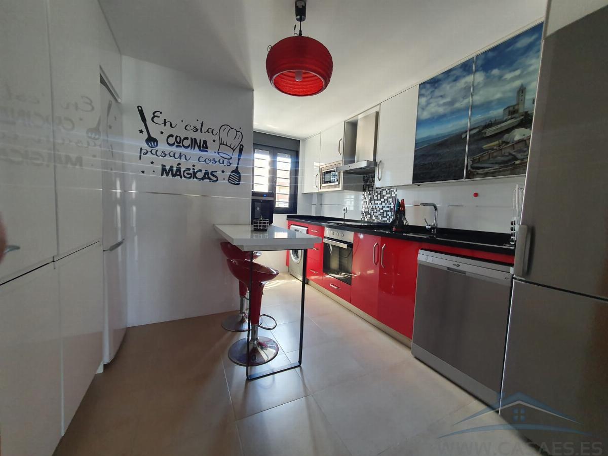 For sale of flat in Almería