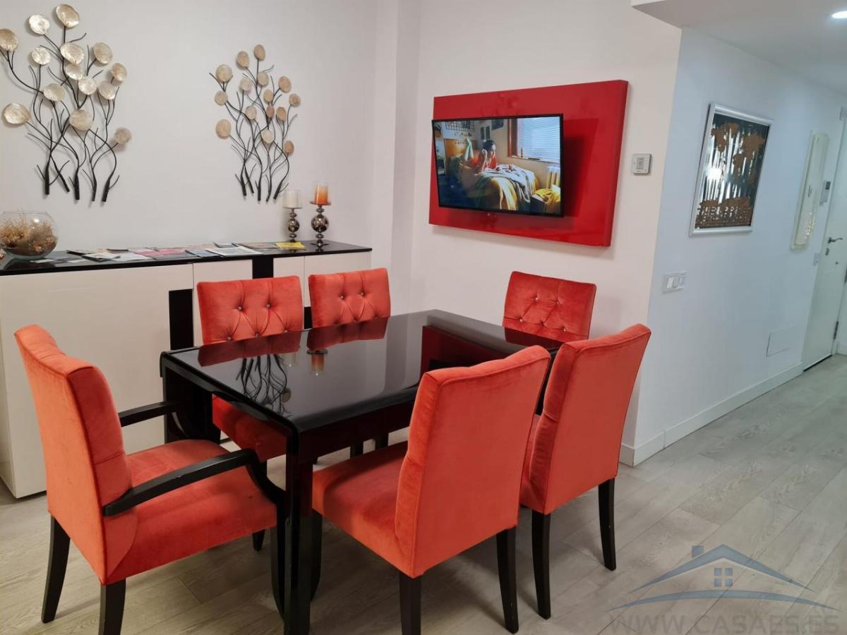 For sale of flat in Almería