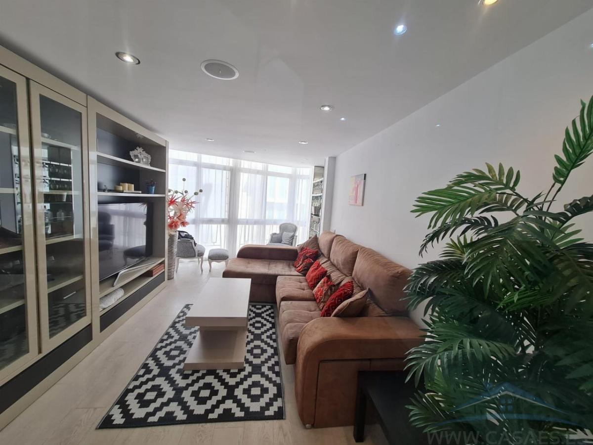 For sale of flat in Almería
